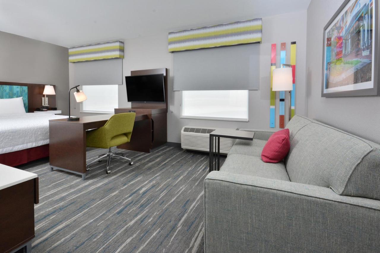 Hampton Inn & Suites Durham University Medical Center Exteriör bild