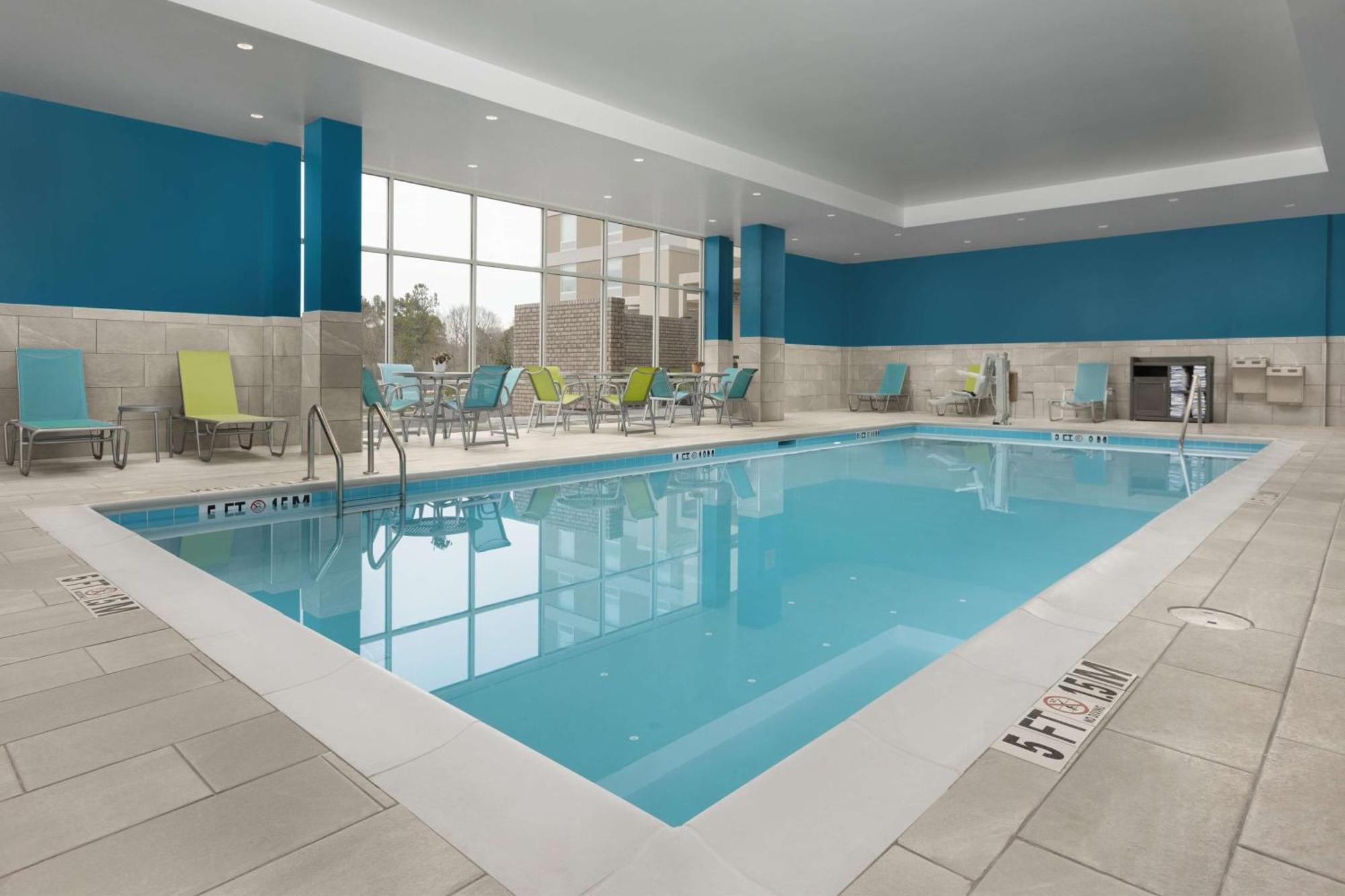 Hampton Inn & Suites Durham University Medical Center Exteriör bild