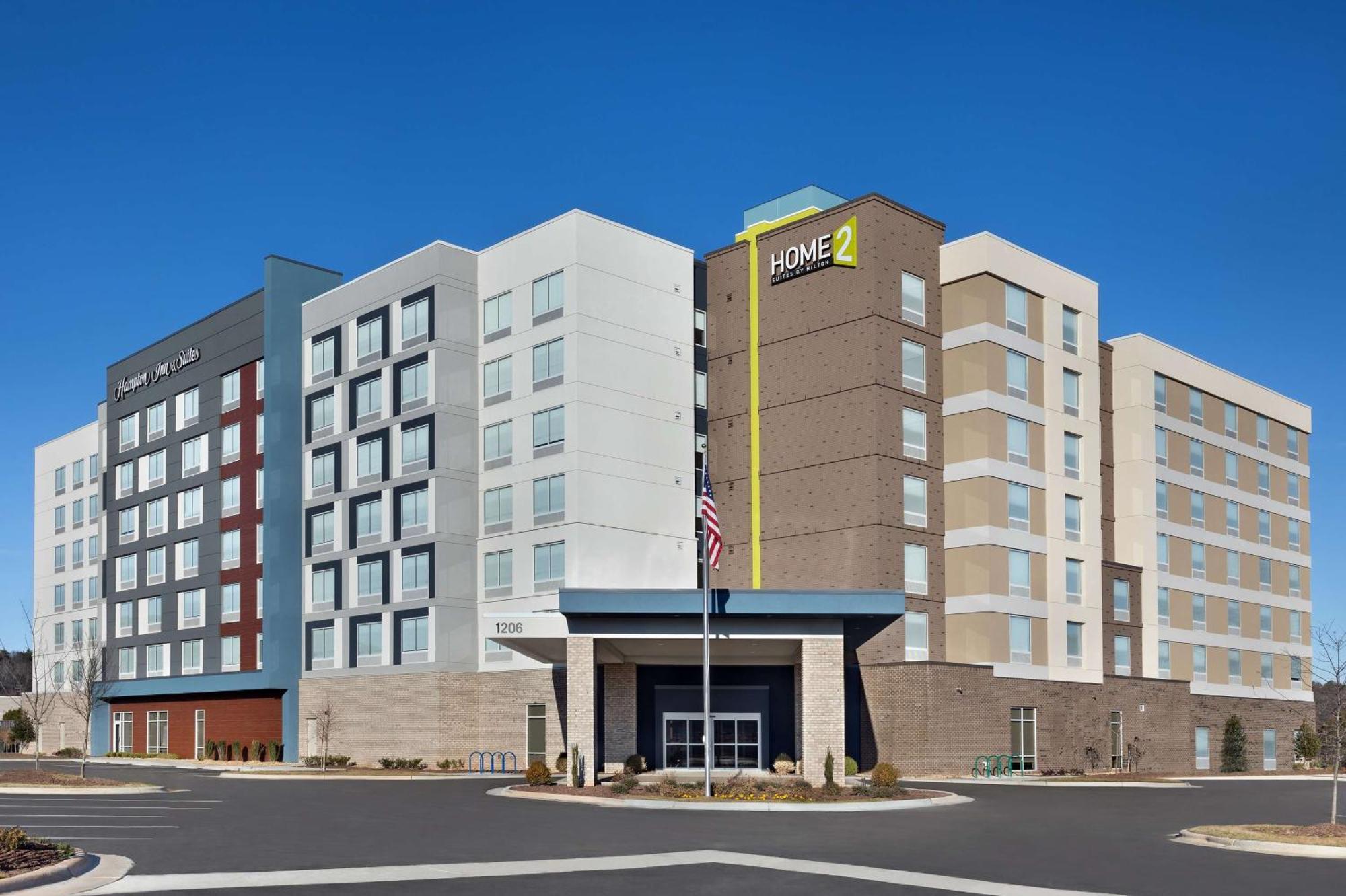 Hampton Inn & Suites Durham University Medical Center Exteriör bild