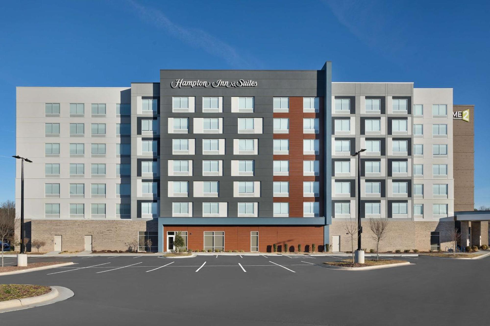 Hampton Inn & Suites Durham University Medical Center Exteriör bild